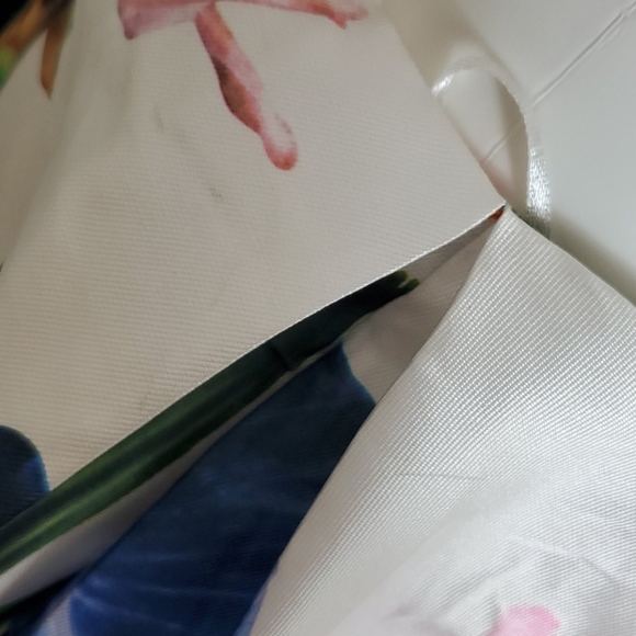 SAN JOY FLORAL CUTOUT DRESS - Picture 5 of 6